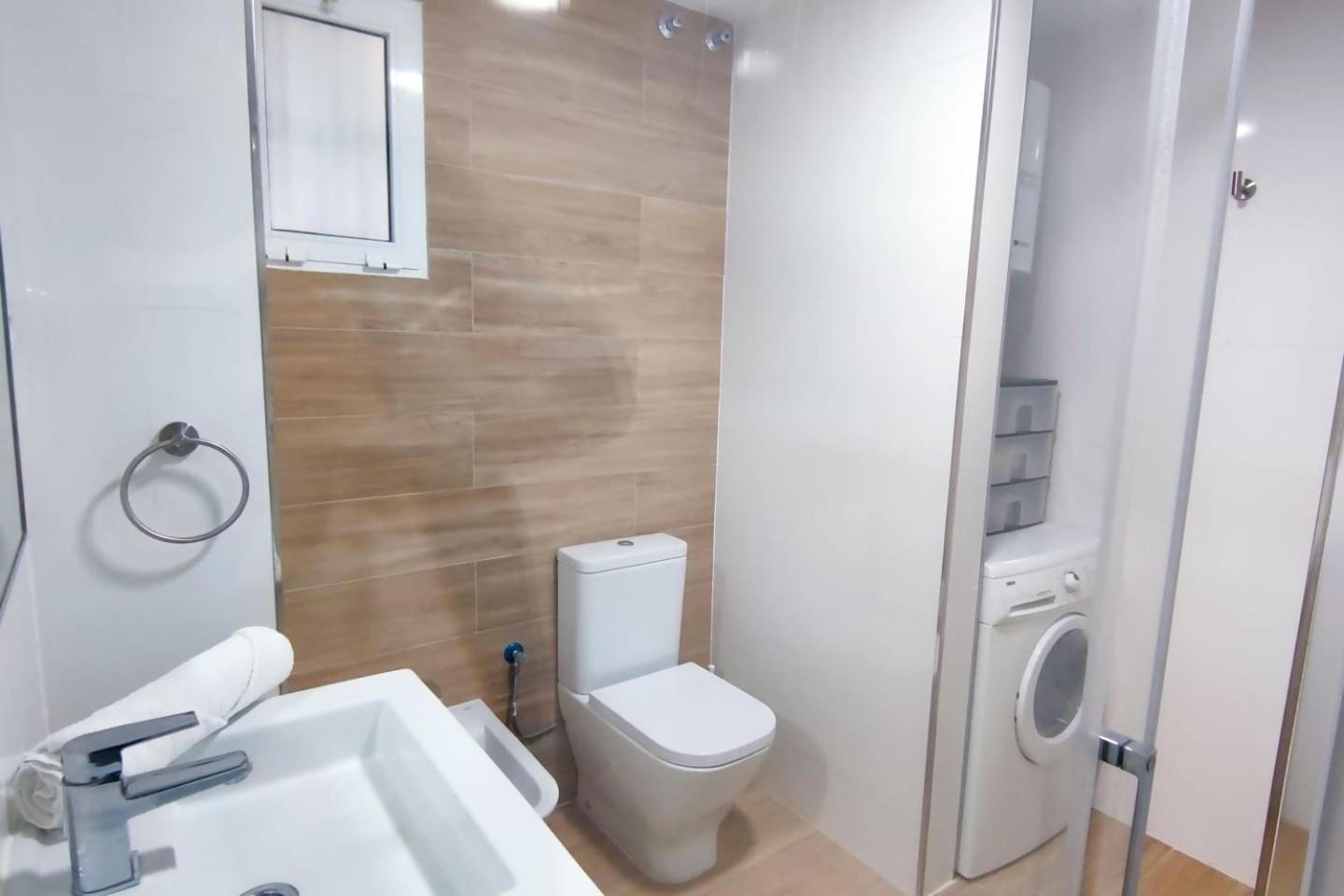 Fantastico Apartamento Totalmente Renovado Torre Del Mar Zewnętrze zdjęcie